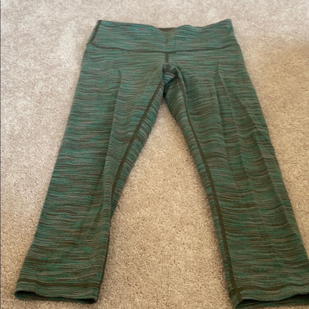 lululemon wunder under crop sz6